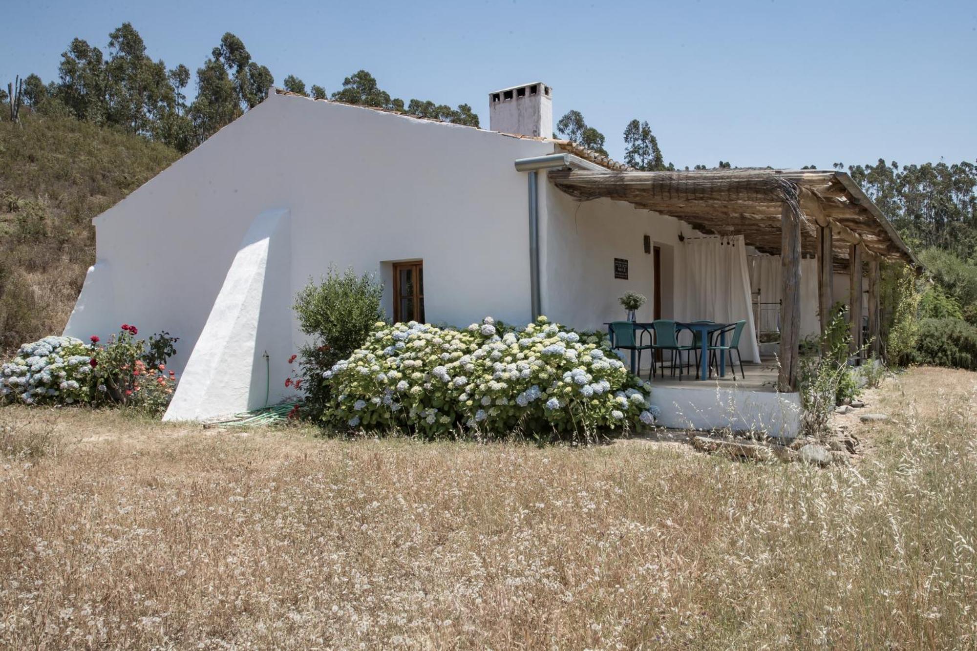 Muxima - Aljezur Hotel Exterior photo